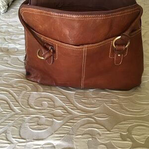GIANI BERNINI all leather purse, in a very rich brown